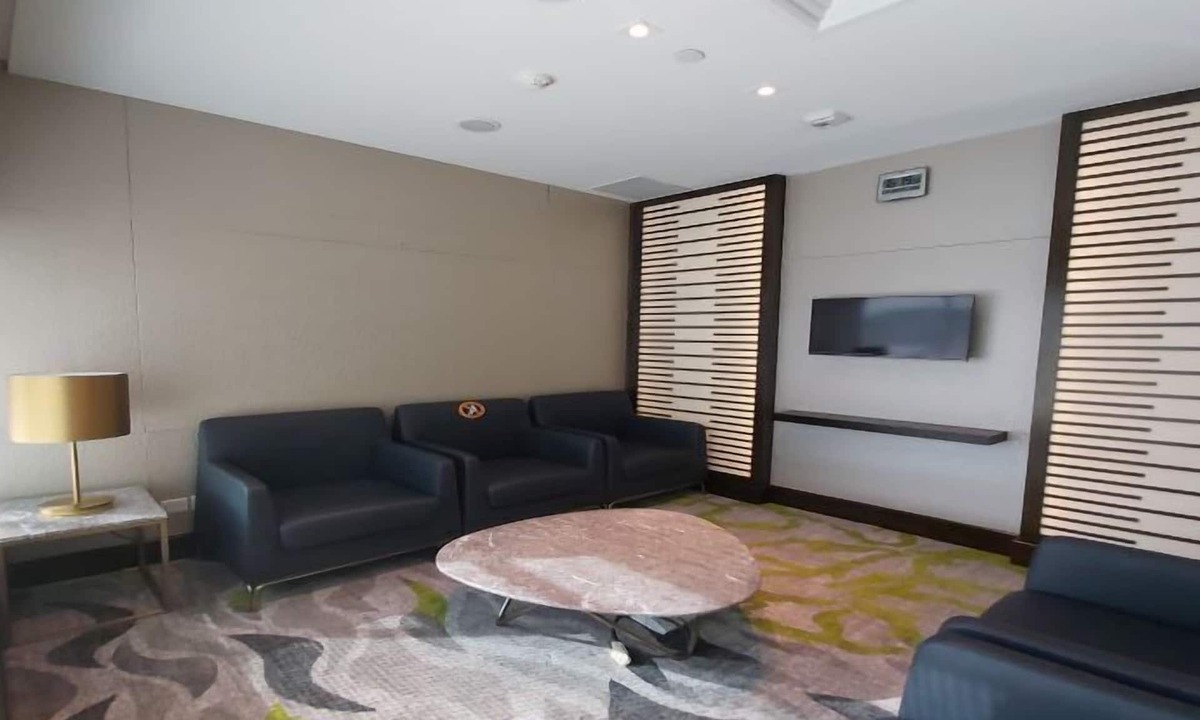 South East Division Hotel | Ambassador Transit Lounge Singapore T3