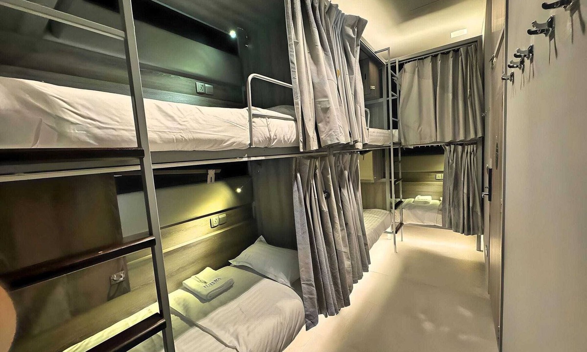 Singapore River Hotel | Futura Boutique Hostel