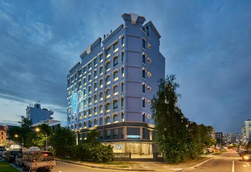 Red Light District Hotel | Hotel 81 Orchid