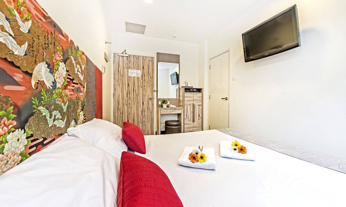 Singapore River Hotel | Hotel 81 Osaka
