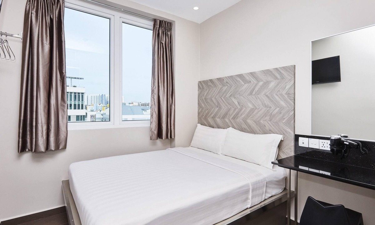 Red Light District Hotel | ibis budget Singapore Ruby