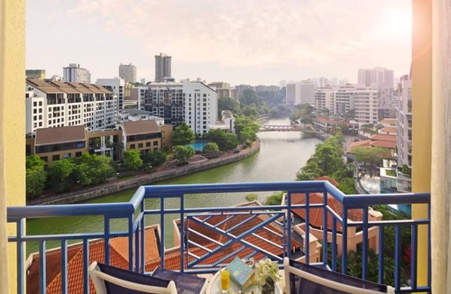 Downtown Singapore Apartment | 3-bedroom apartment in lovely Singapore with Balcony and fitness room access