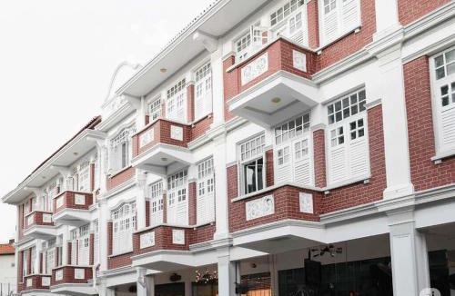 Chinatown Hotel | A Hotel Chinatown, 11 Hrs, Stay From 10PM - 9AM