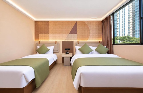 Lavender Hotel | A Hotel Farrer Park, 11 Hrs, Stay From 10PM - 9AM
