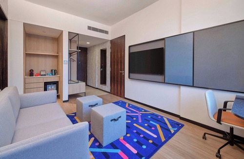 Thomson Road Hotel | Aloft by Marriott Singapore Novena