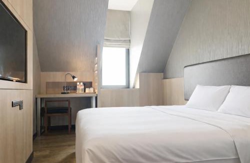 Jalan Besar Hotel | Amrise Hotel Kitchener