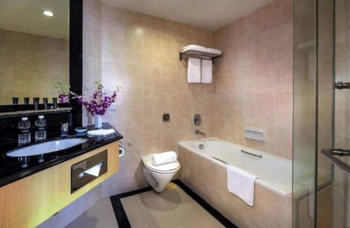 Singapore River Hotel | City Center Hotel Connecting Room in Chinatown, Singapore