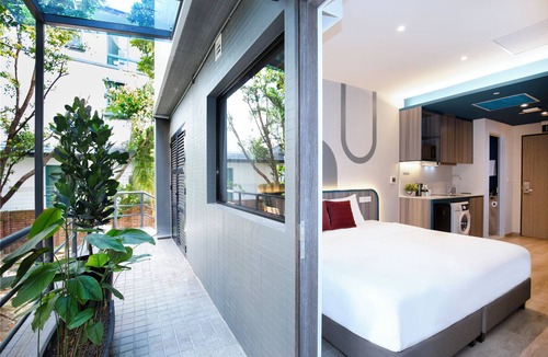 Queenstown Hotel | Coliwoo Hotel Pasir Panjang