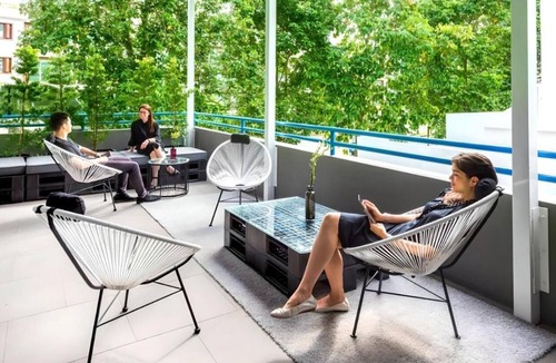 Singapore River Hotel | Futura Boutique Hostel
