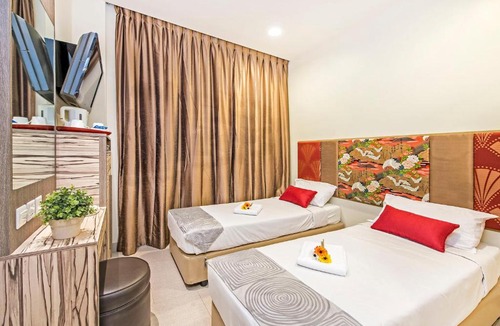 Singapore River Hotel | Hotel 81 Osaka