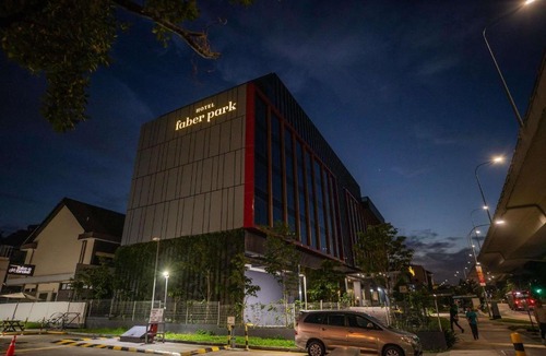 Harbourfront Hotel | Hotel Faber Park Singapore - Handwritten Collection