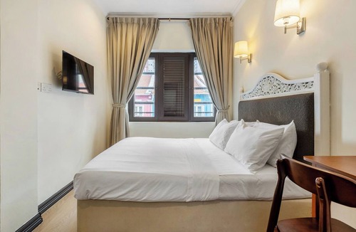 Outram Hotel | iNN at Temple St by Q Loft Newly Renovated