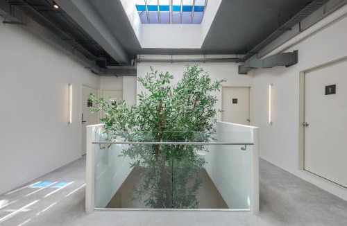 Downtown Singapore Hotel | KINN Capsule - HER Space, Female Only