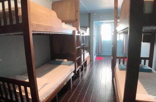 Lavender Hostel | Near Mustafa Ctr - Bed in 10-Bed Mixed Room 02
