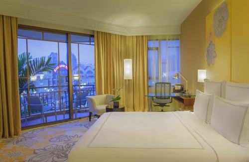 Clarke Quay Hotel | Paradox Singapore