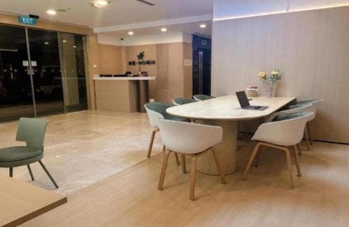 Thomson Road Hotel | RedDoorz Premium @ Balestier