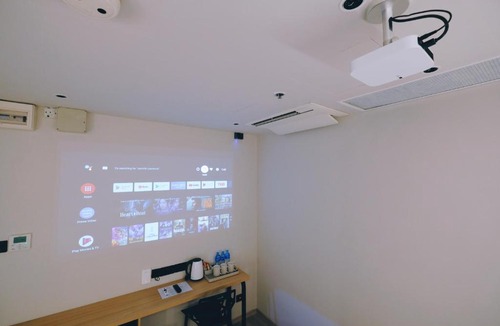 Rochor Hotel | Rest Rocher Hotel
