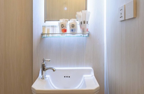 Rochor Hotel | Rest Rochor Hotel