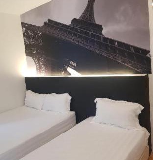 Red Light District Hotel | The Amazing Inn