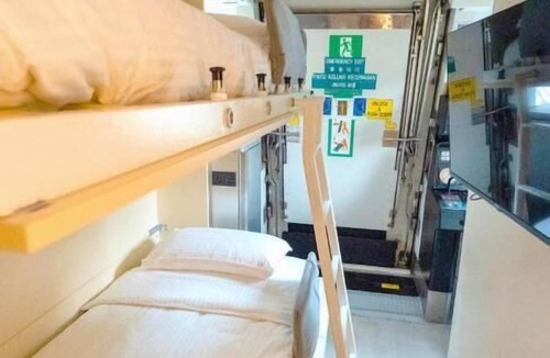 Queenstown Hotel | Train Pod at one-north