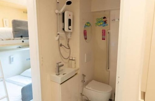 Queenstown Hotel | Train Pod at one-north