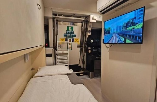 Queenstown Hotel | Train Pod at one-north