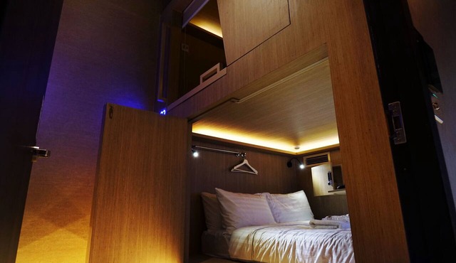 CUBE Boutique Capsule Hotel @ Kampong Glam in Singapore