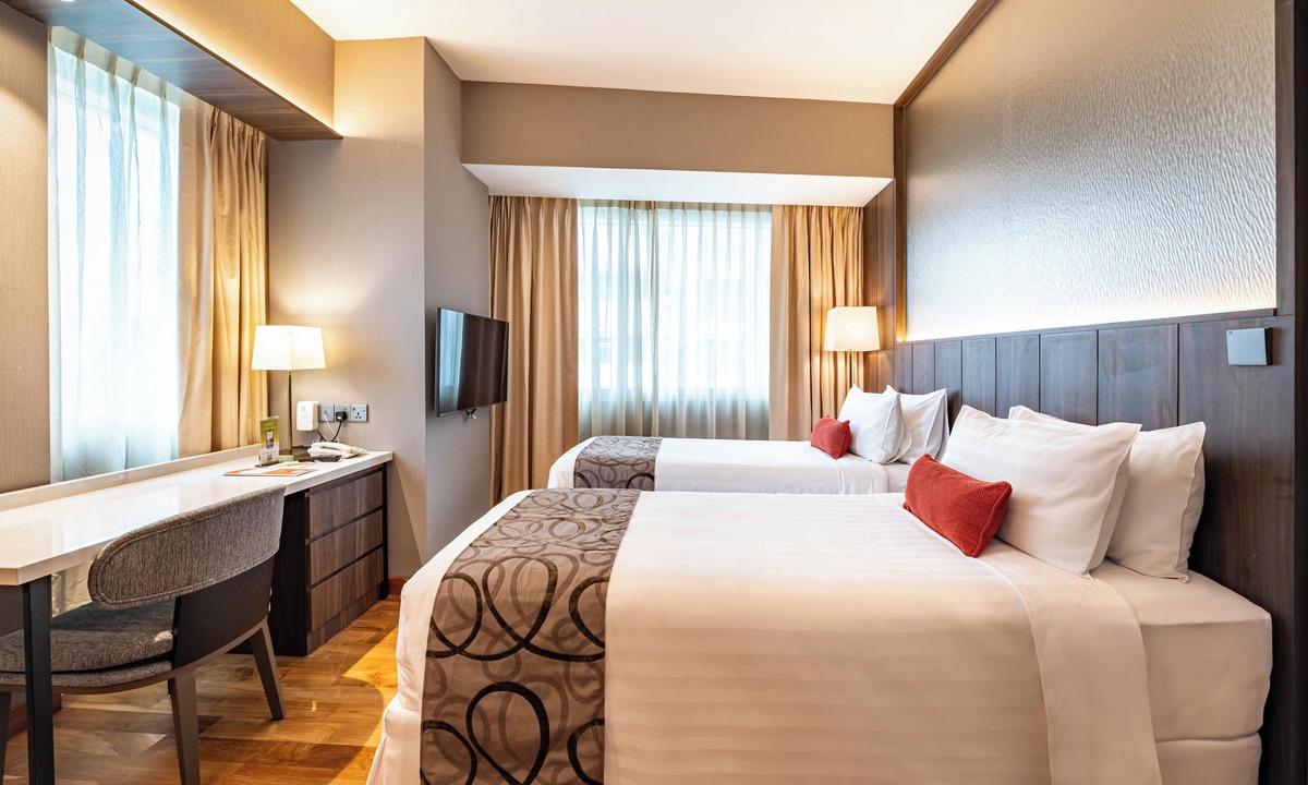 Queenstown Hotel | Park Avenue Rochester