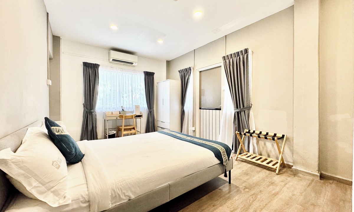 Queenstown House | K2 Guest House