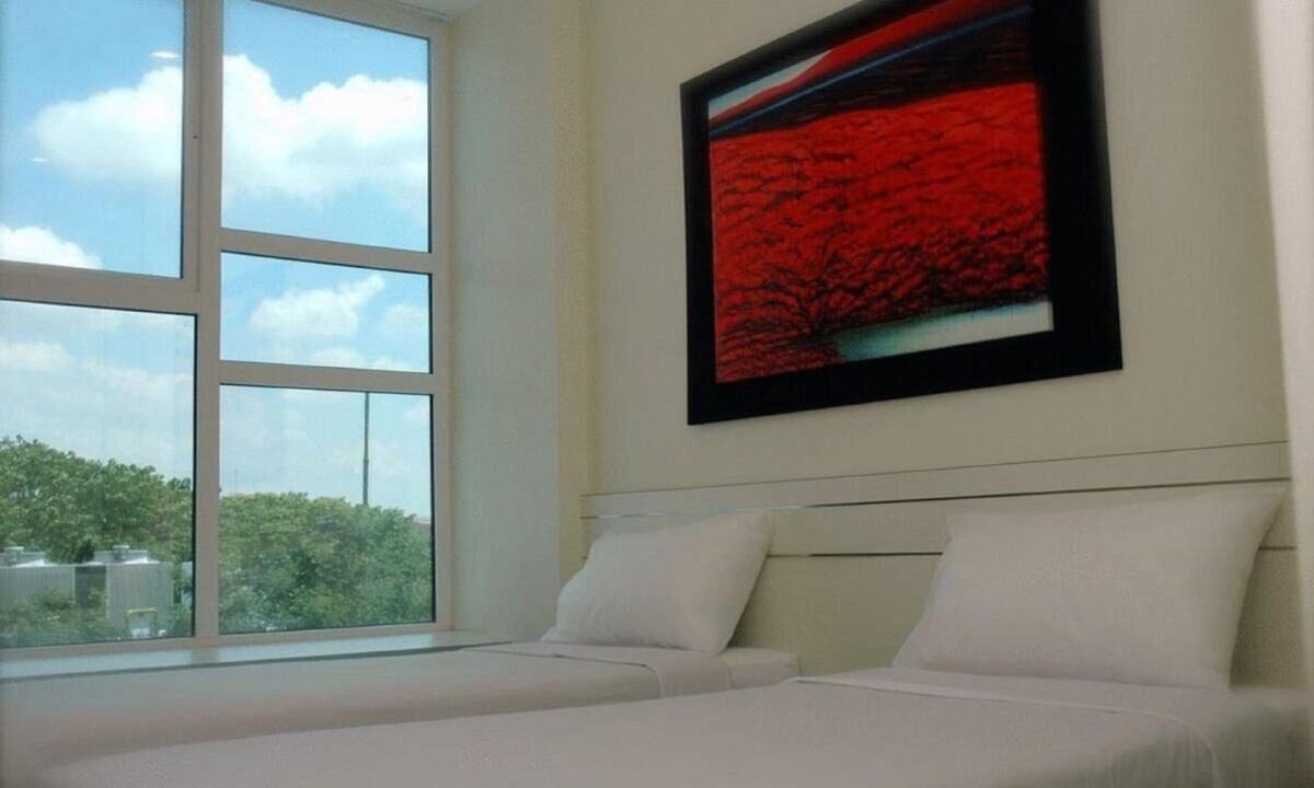 Lavender Hotel | Hotel 81 Elegance