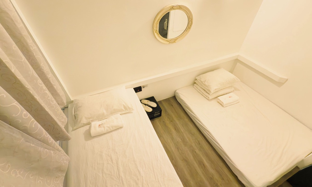 Lavender Hotel | Blanc Inn