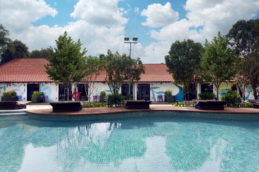 Pasir Ris Resort | Coliwoo Resort Changi