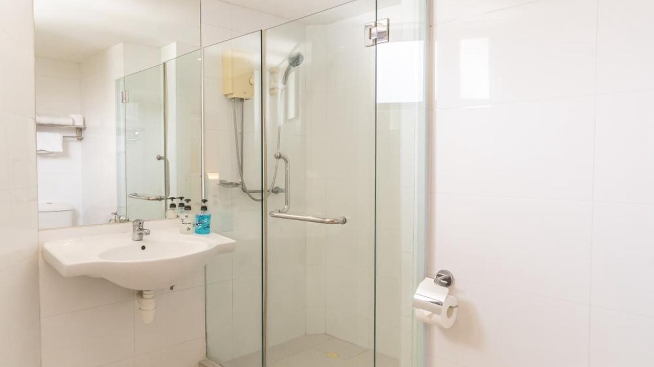 Photo of Bathroom in Colonial District