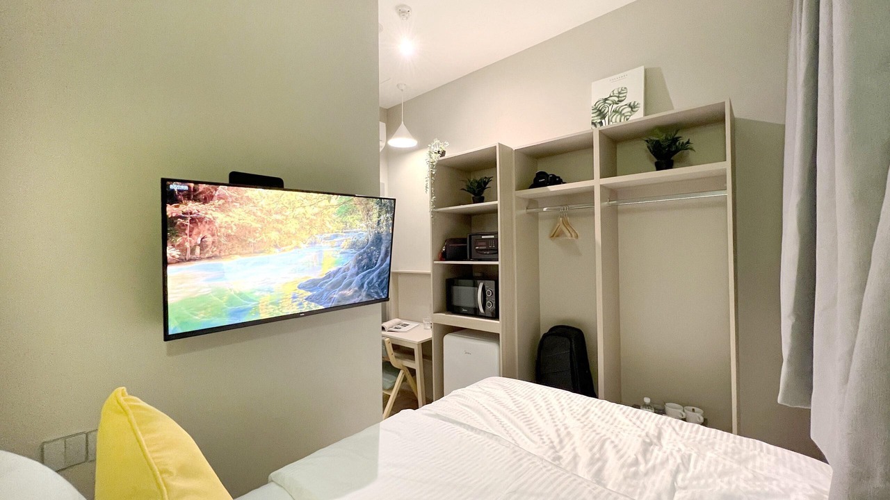 Photo of Bedroom in Kallang