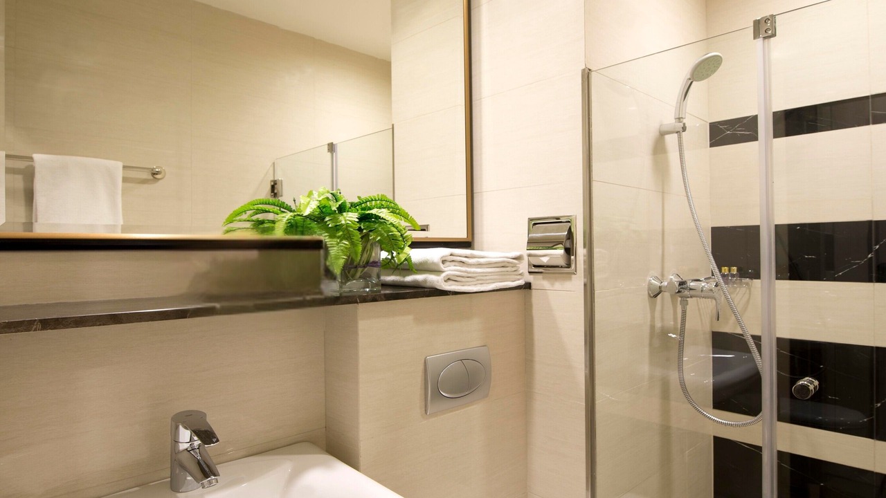 Photo of Bedroom in Bencoolen