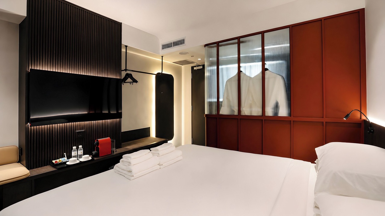 Photo of Bedroom in Singapore River