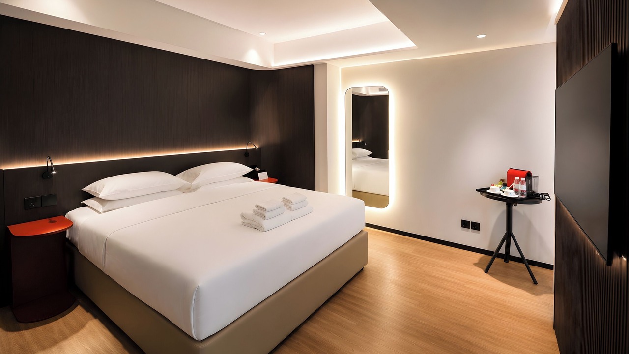 Photo of Bedroom in Singapore River