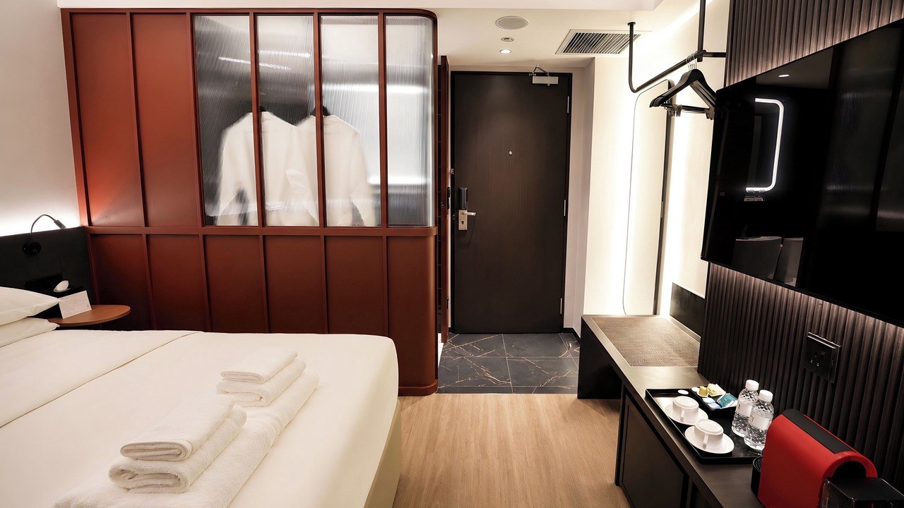 Photo of Bedroom in Singapore River
