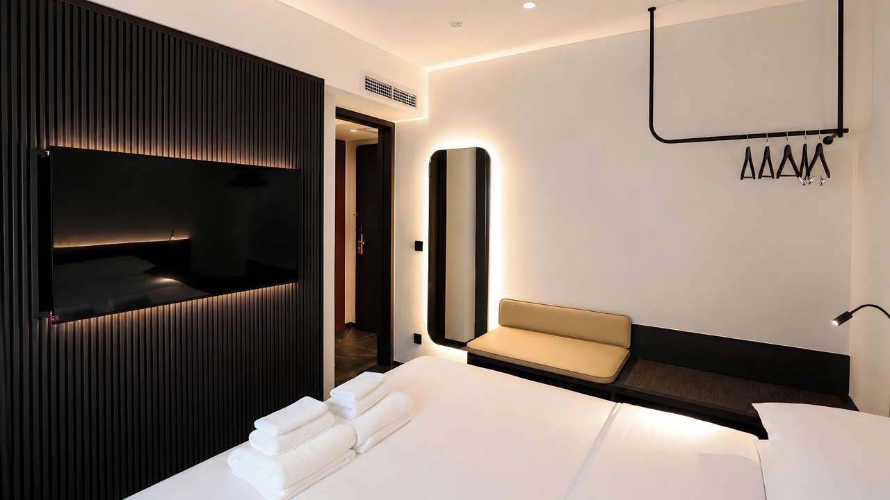 Photo of Bedroom in Singapore River