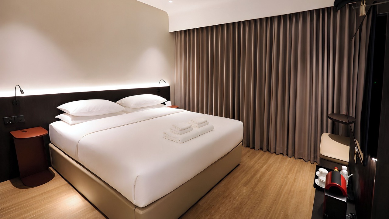 Photo of Bedroom in Singapore River