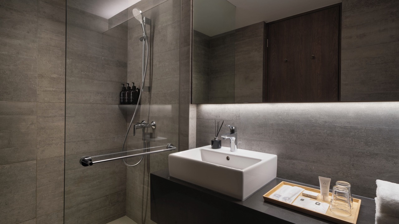 Photo of Bathroom in Colonial District