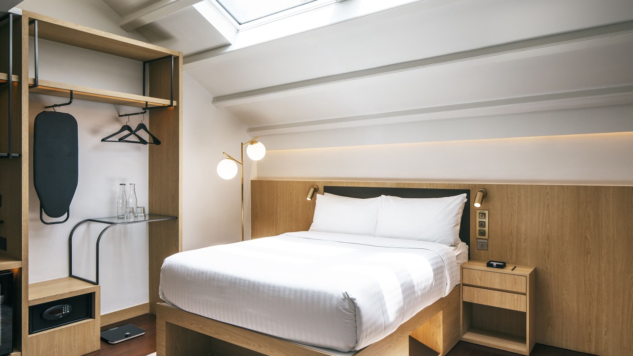 Photo of Bedroom in Chinatown