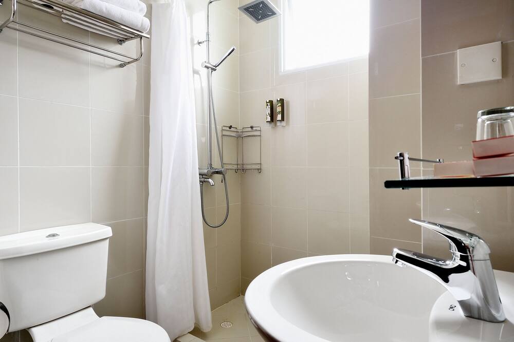 Photo of Bathroom in Orchard