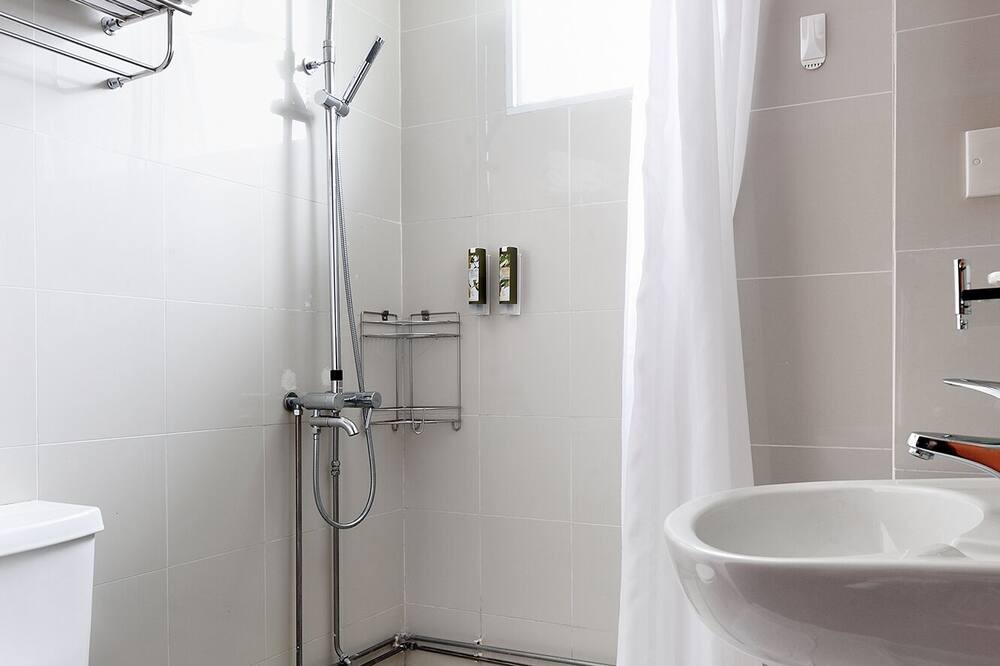 Photo of Bathroom in Orchard