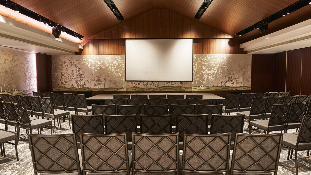 Photo of Others in Colonial District