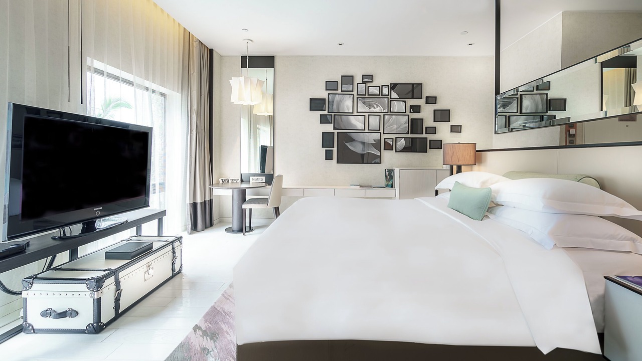 Photo of Bedroom in Colonial District