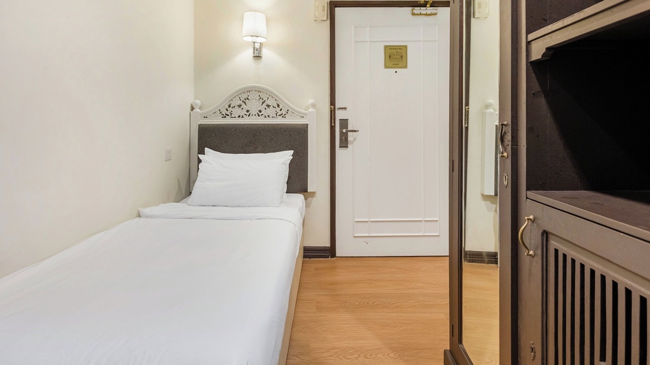 Photo of Bedroom in Outram