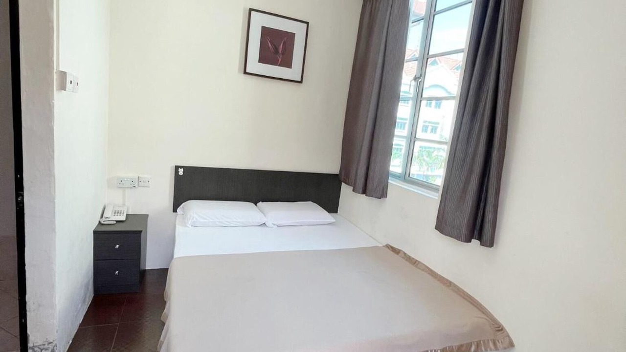 Photo of Bedroom in Geylang