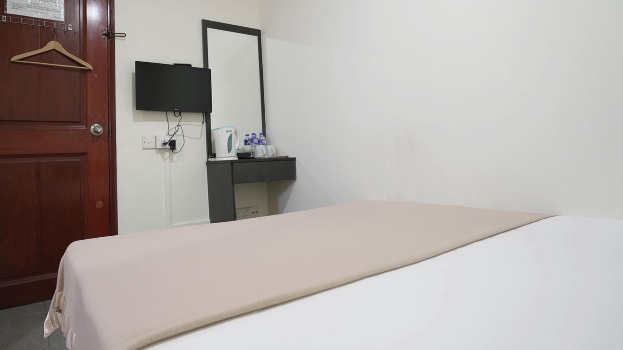 Photo of Bedroom in Geylang