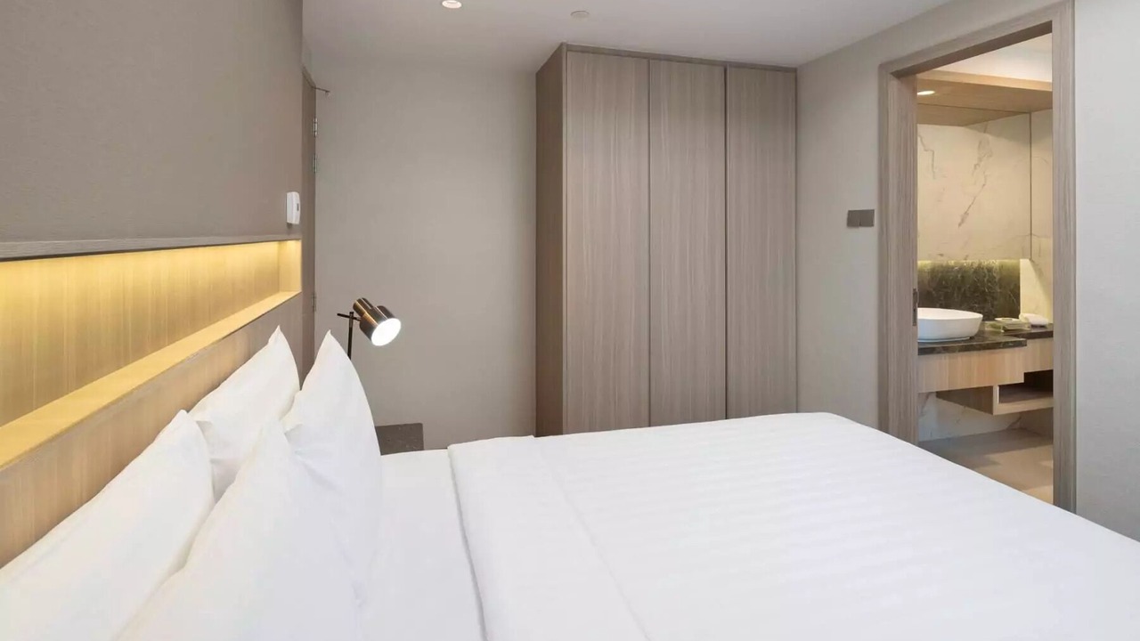 Photo of Bedroom in Singapore River